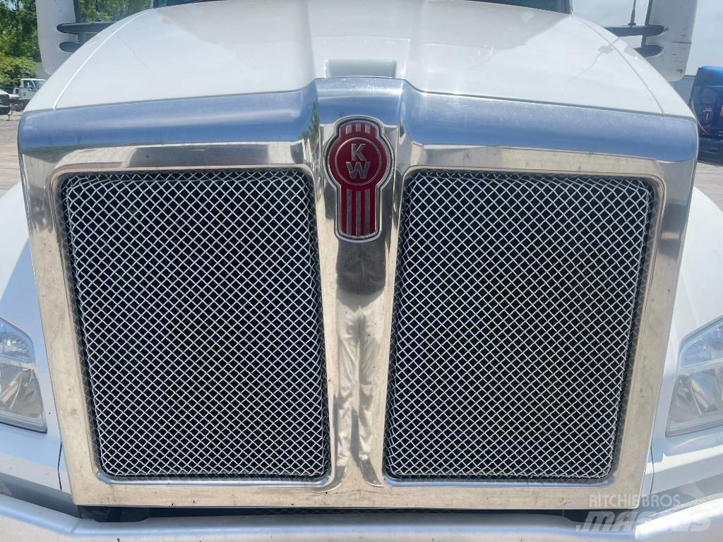 Kenworth T 880 Седельные тягачи