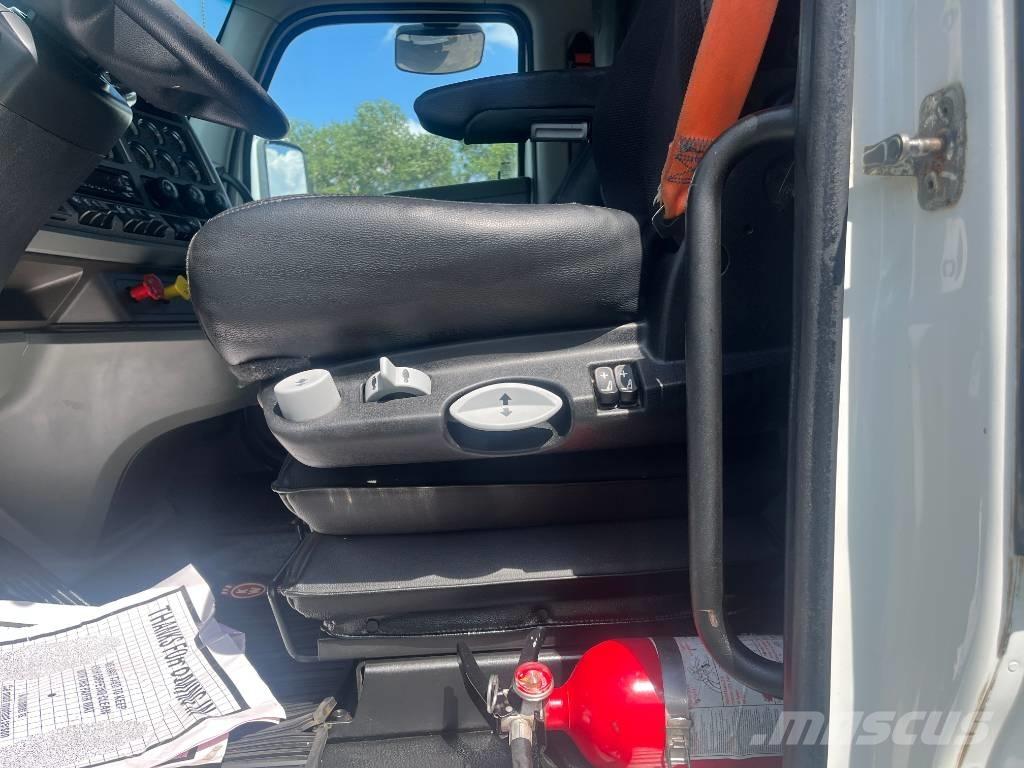 Kenworth T 880 Седельные тягачи