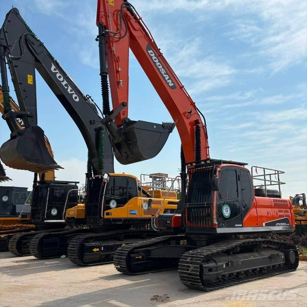 Doosan DX 300LC-9C Гусеничные экскаваторы
