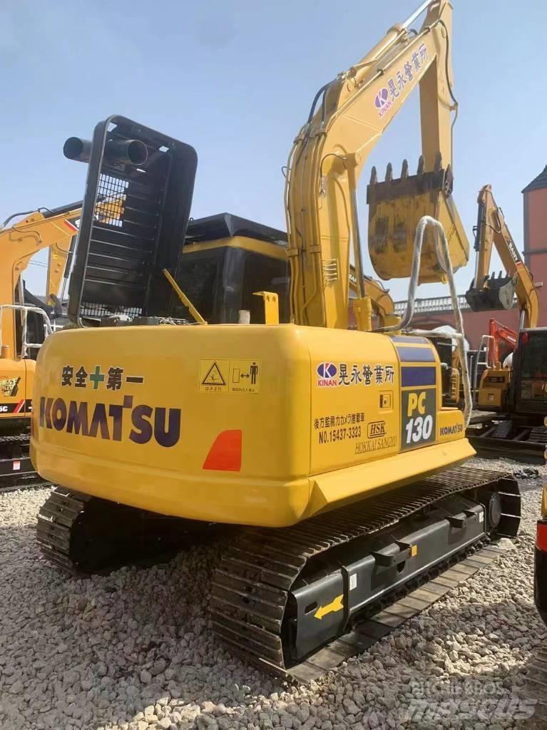Komatsu PC 130-7 Малые экскаваторы 7т-12т
