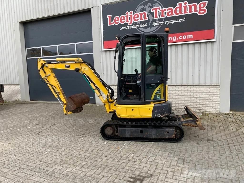 Komatsu PC26MR-3 Мини-экскаваторы