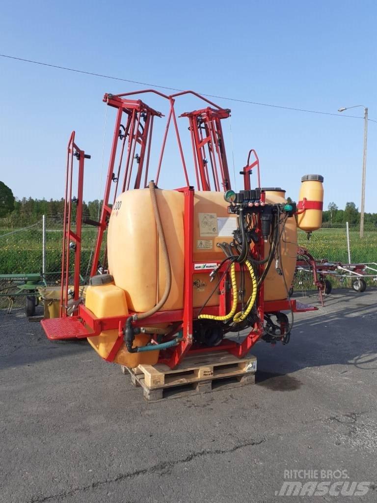 Junkkari 1300L/16M Навесные опрыскиватели