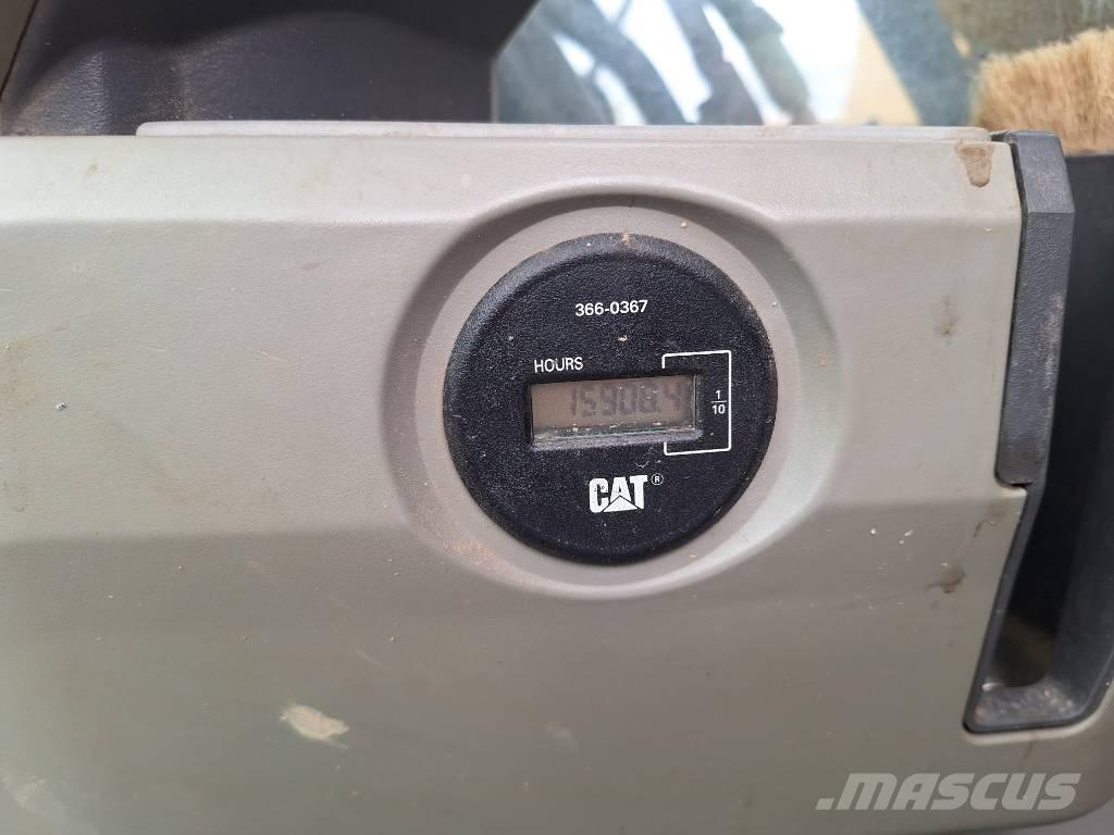 CAT 336F Гусеничные экскаваторы