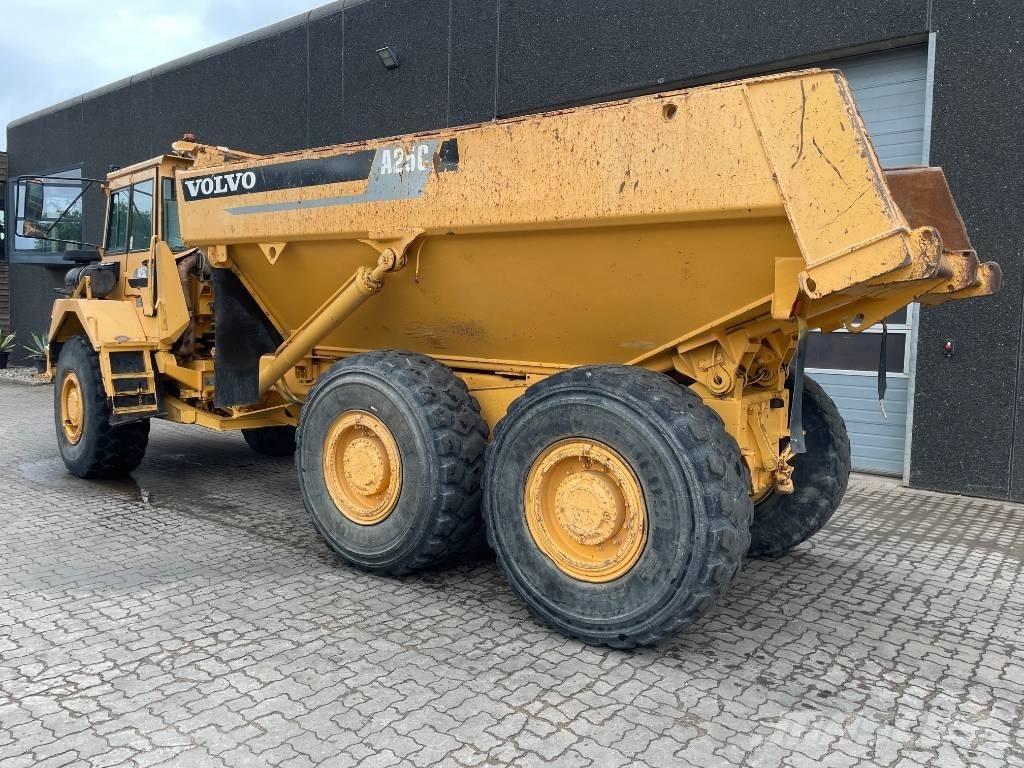 Volvo A25C Шарнирно-сочленённые самосвалы