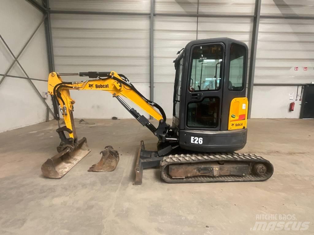 Bobcat E 26 EM Мини-экскаваторы
