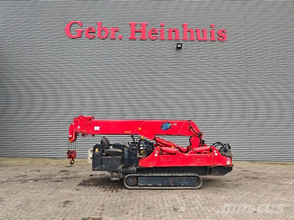 Unic URW 506 CDE Гусеничные краны