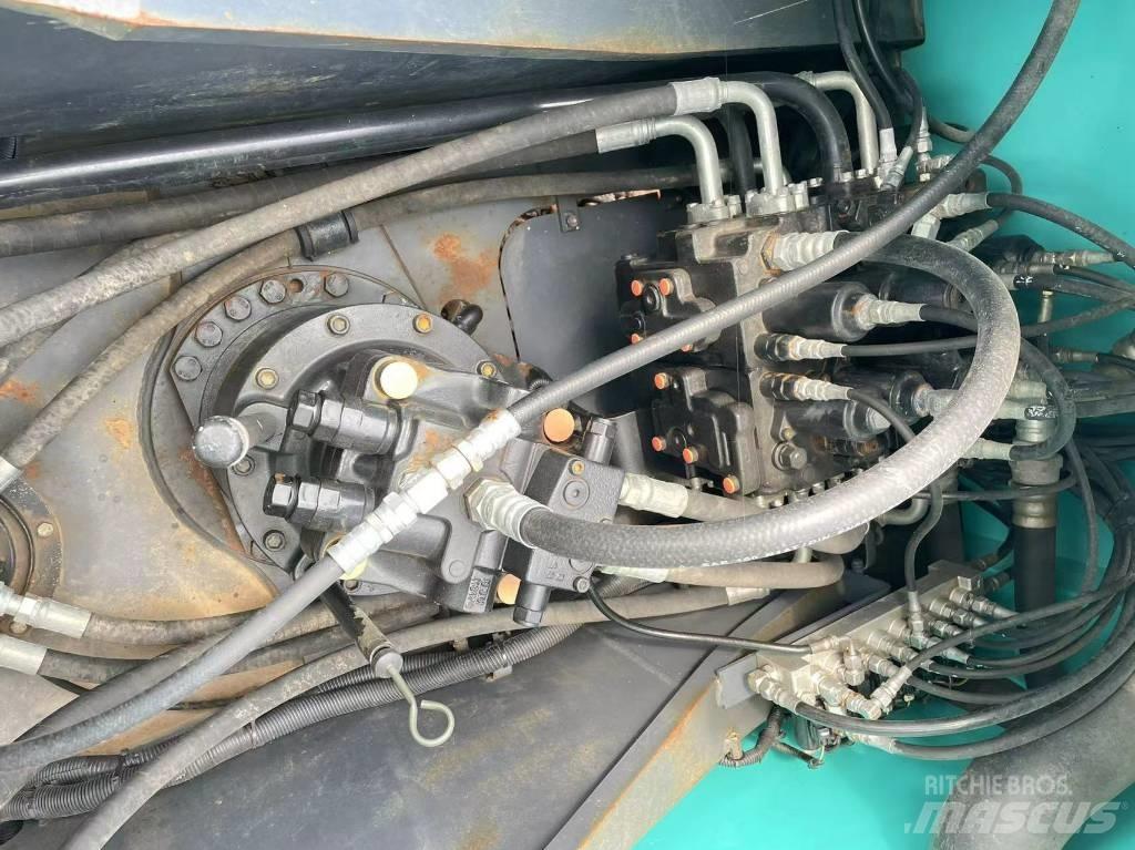 Kobelco 200 Гусеничные экскаваторы