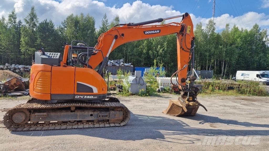 Doosan DX 140 LCR Гусеничные экскаваторы