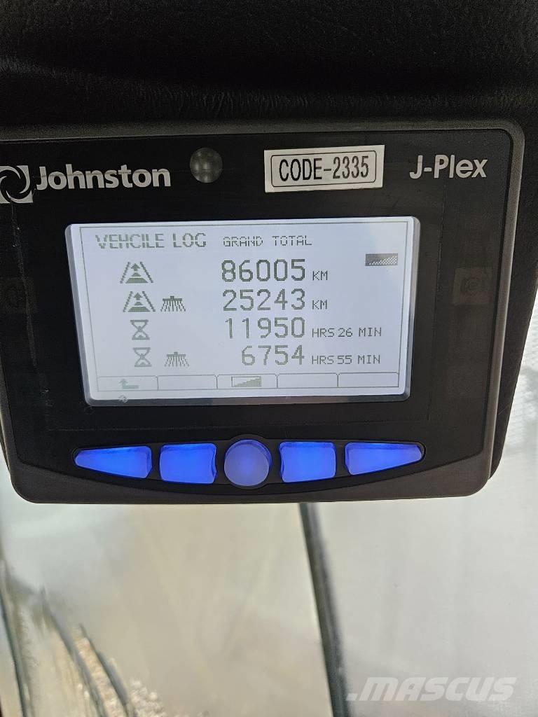 Johnston CN400 Вакуумные уборочные машины