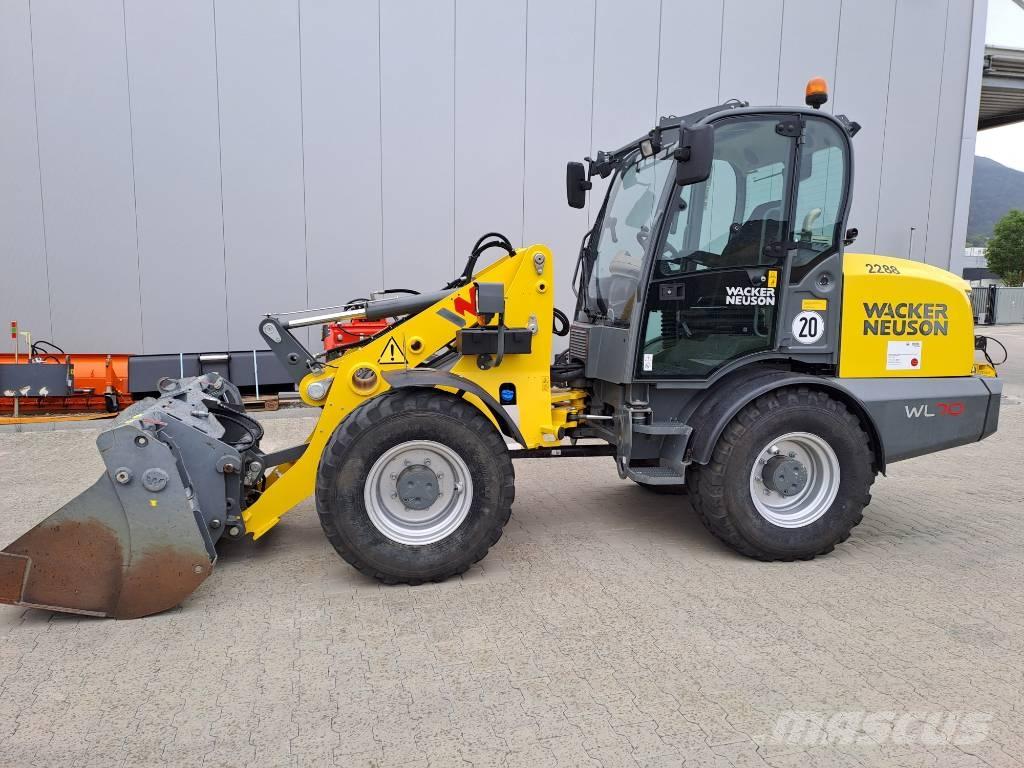 Wacker Neuson WL70 Фронтальные погрузчики