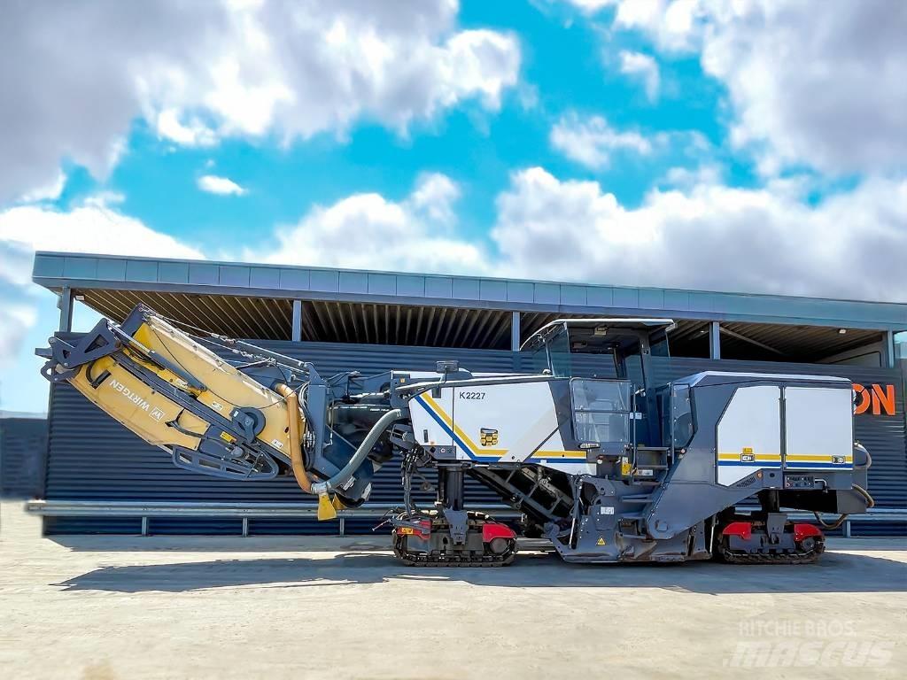 Wirtgen W 220 FI Дорожные фрезы