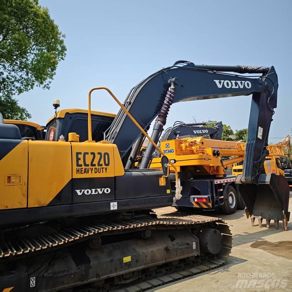 Volvo EC 220 Гусеничные экскаваторы