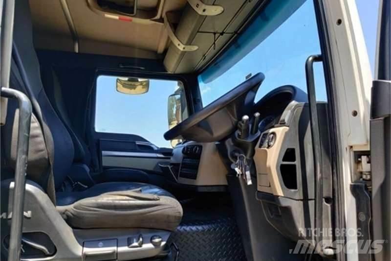 MAN 27 SERIES Специальные грузовики