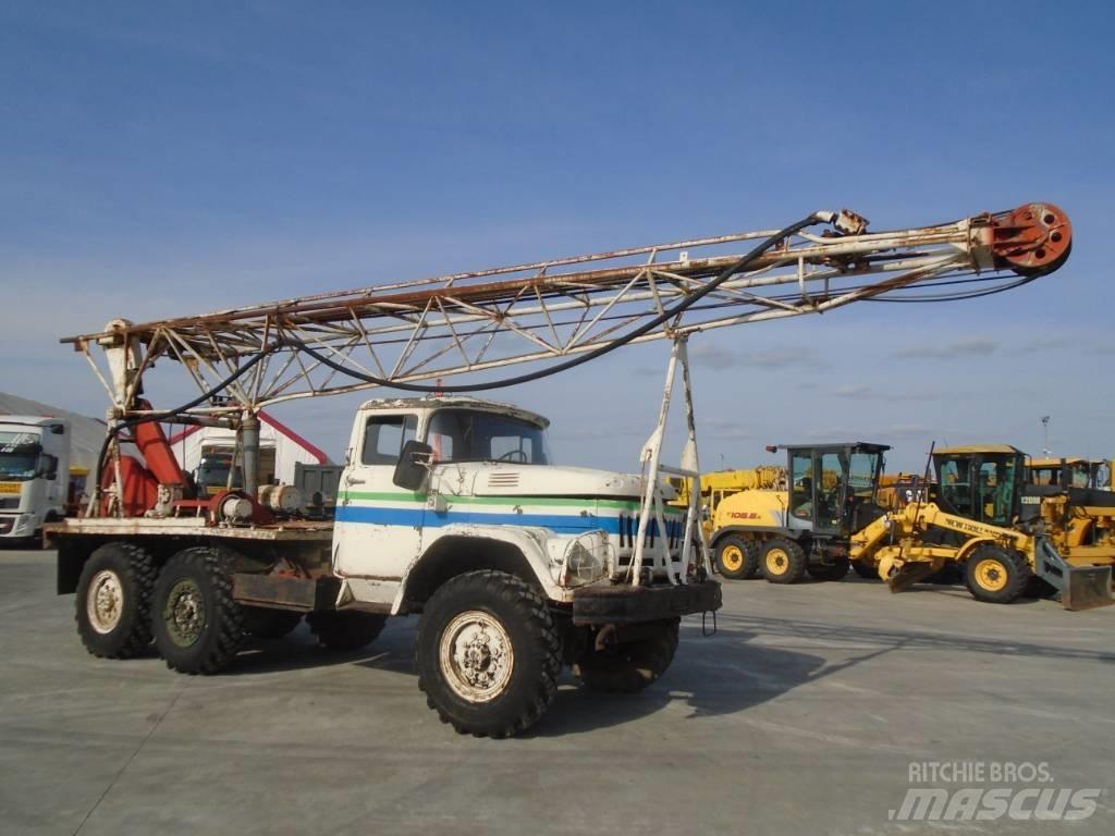 ZIL 6×6 Передвижные буровые установки