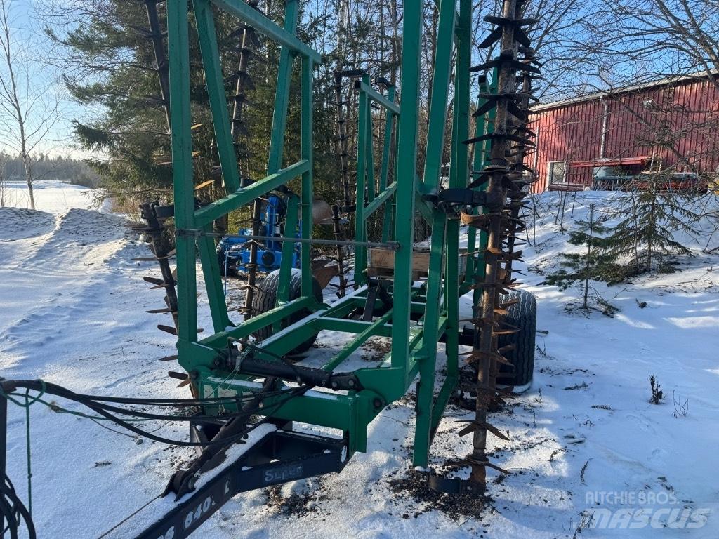 Kronos 6400L Пружинные бороны