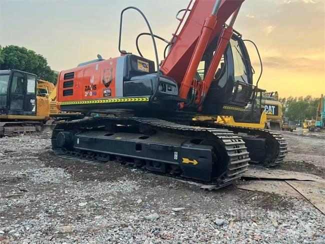 Hitachi ZX 200 Гусеничные экскаваторы