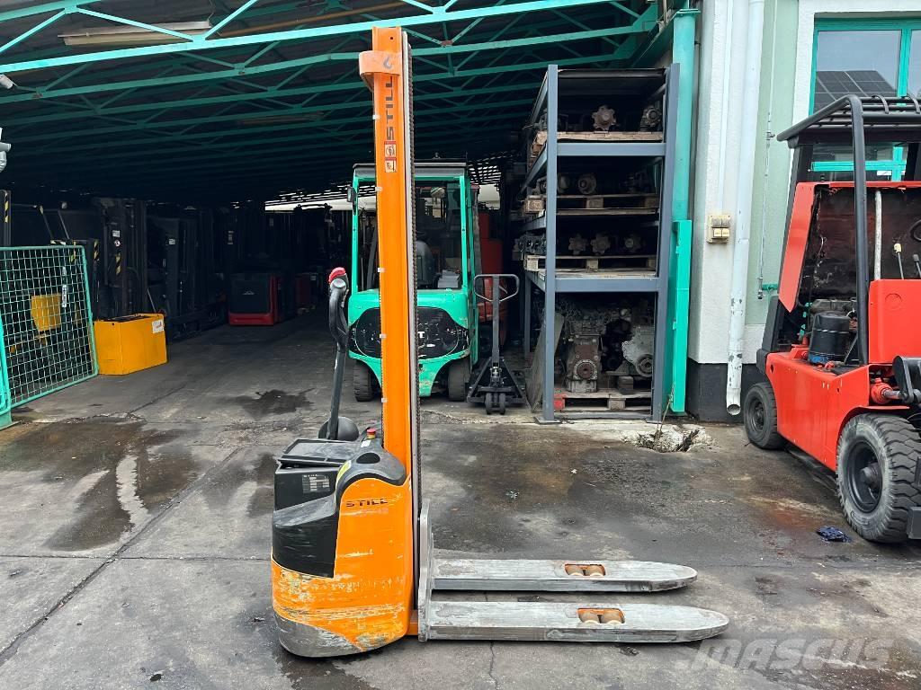 Still EGV12    V-4251 Самоходные электроштабелёры