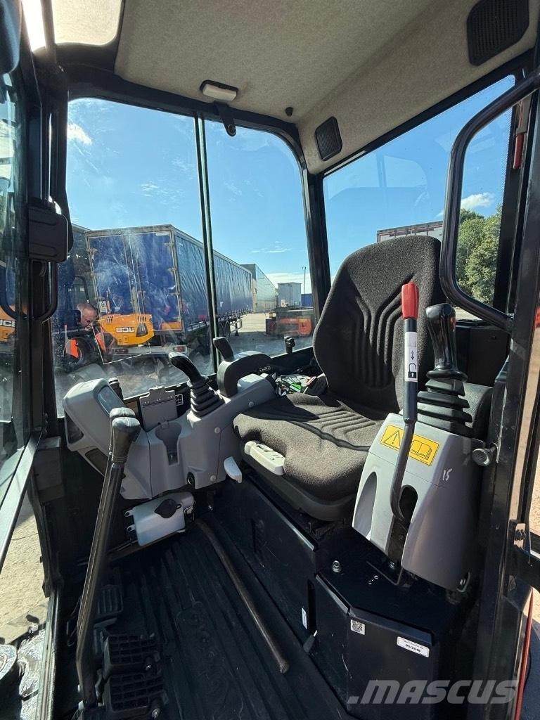 Kubota U 27-4 Мини-экскаваторы