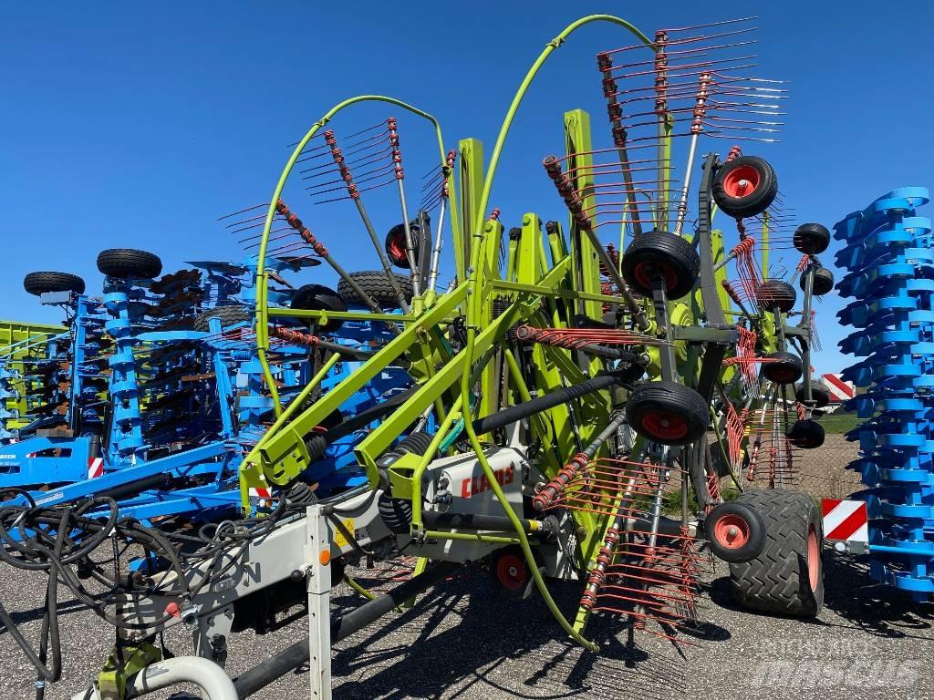 CLAAS Liner 4000 Грабли-ворошилки