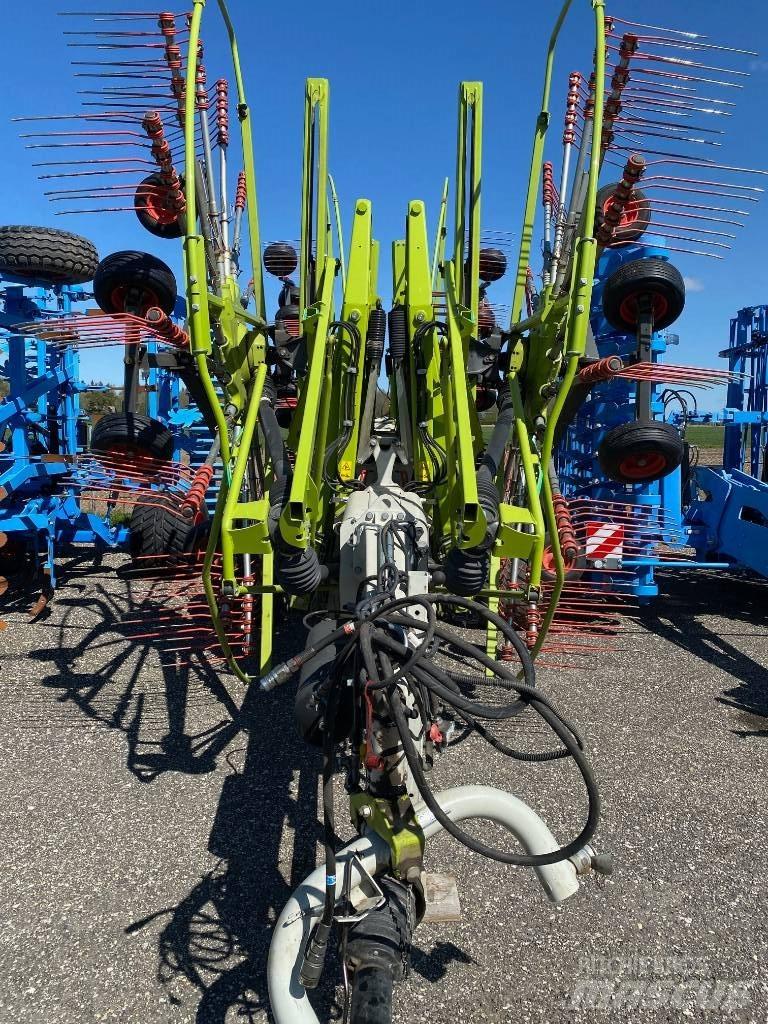 CLAAS Liner 4000 Грабли-ворошилки