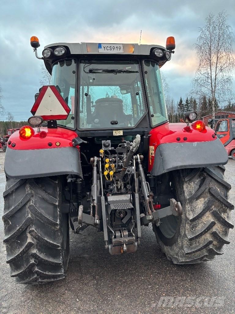 Massey Ferguson 5610 Трактора