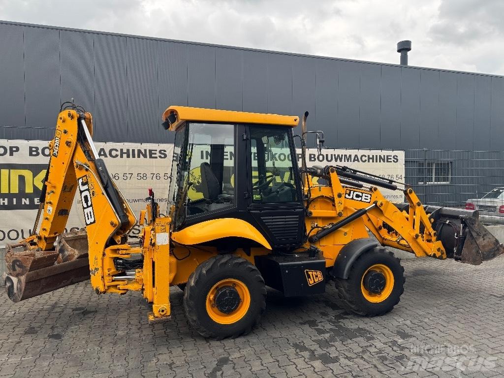 JCB 2 CX Экскаваторы-погрузчики