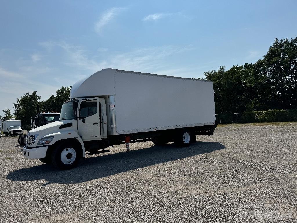 Hino 238 Грузовики-Фургоны