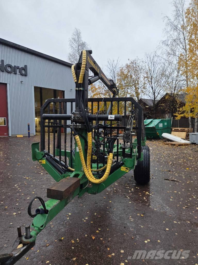 Farma 8T Лесные прицепы