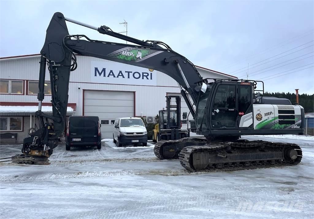Hitachi ZX250LC-7 Гусеничные экскаваторы