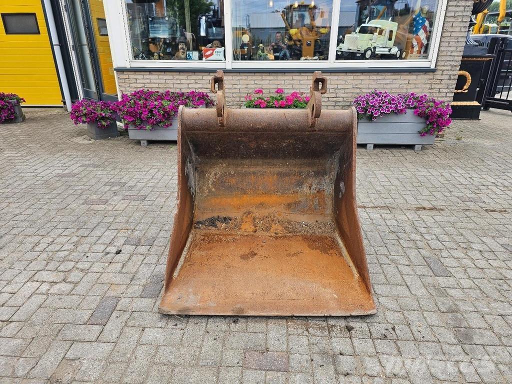  Onbekend Dieplepel Ковши