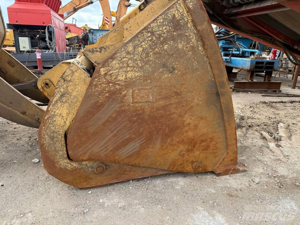 CAT 950 M Фронтальные погрузчики