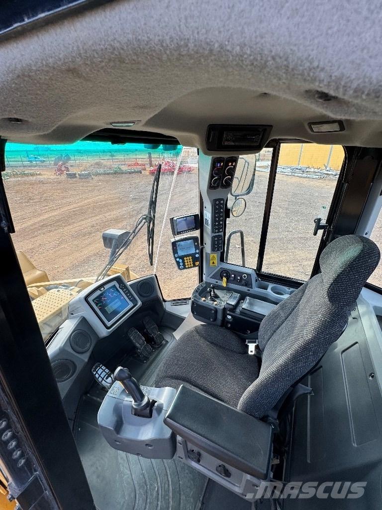 CAT 972 K Фронтальные погрузчики