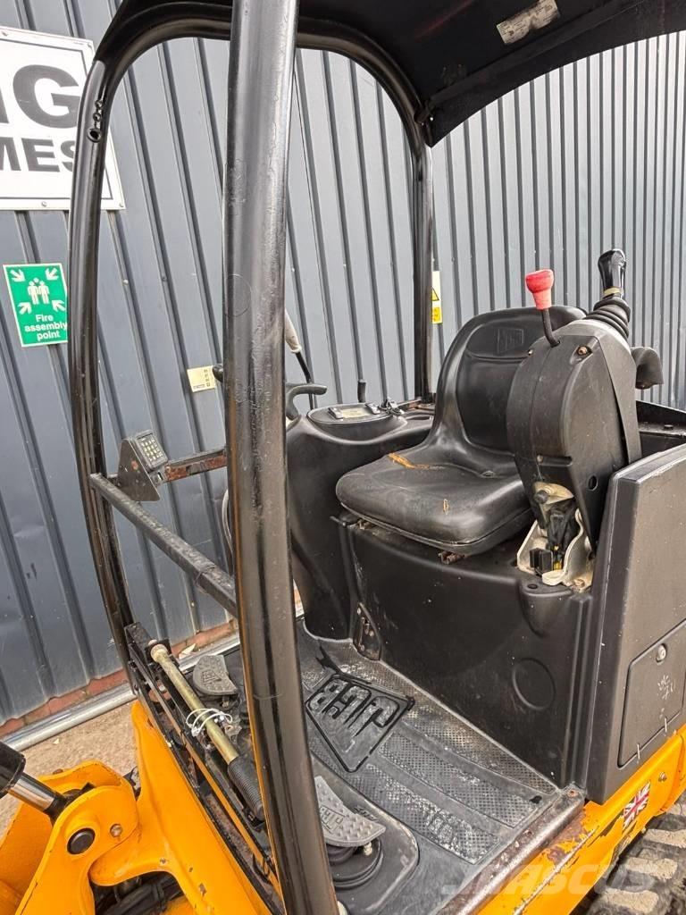JCB 8018 CTS Мини-экскаваторы