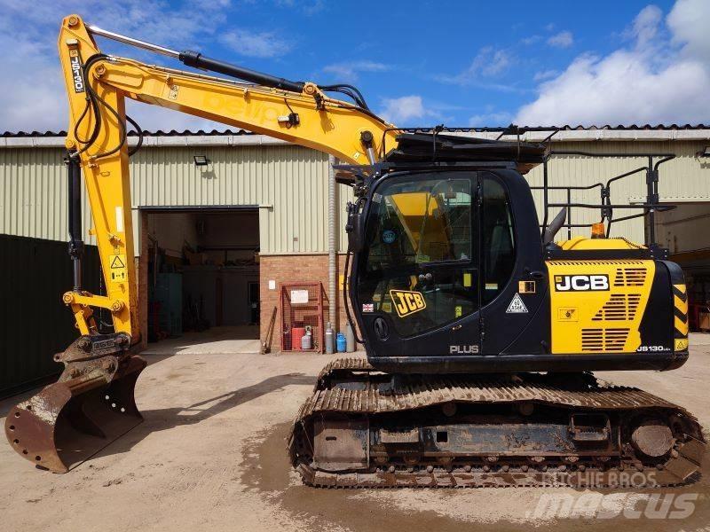 JCB JS130LC Plus+ Гусеничные экскаваторы