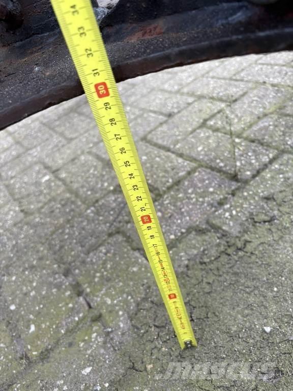 Manitou jip Телескопические погрузчики