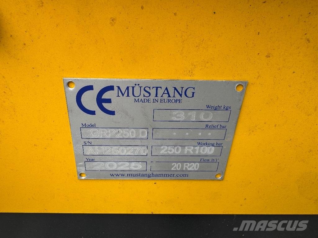 Mustang GRP 250 D Грейферы