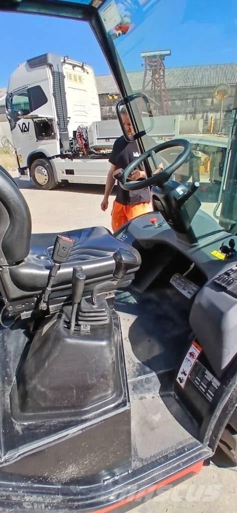 Manitou MSI 30 D Дизельные погрузчики