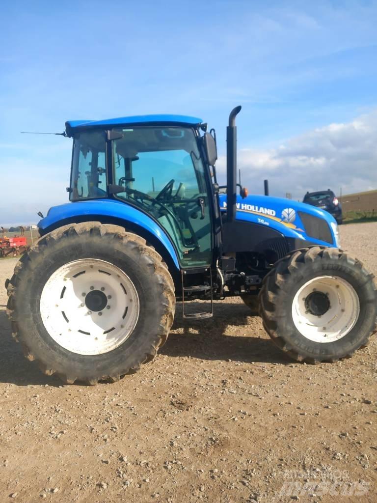 New Holland T 4.85 Трактора