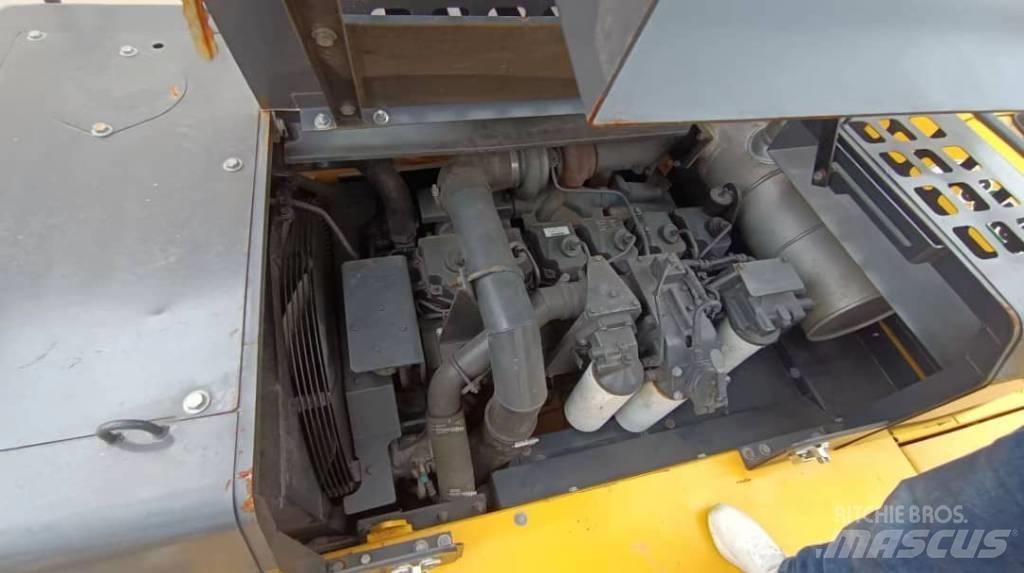 Komatsu PC 400-7 Гусеничные экскаваторы