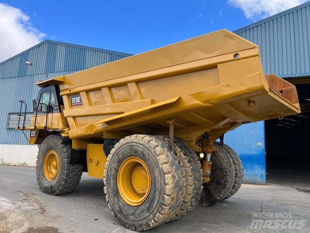 CAT 773 E Карьерные самосвалы