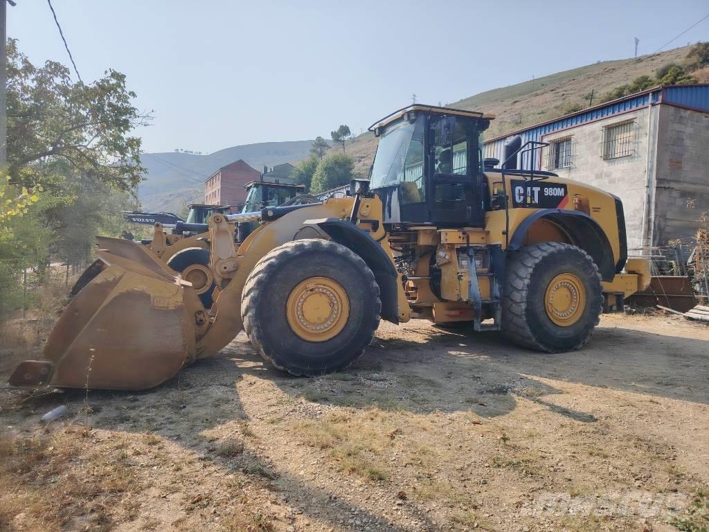 CAT 980 M Фронтальные погрузчики