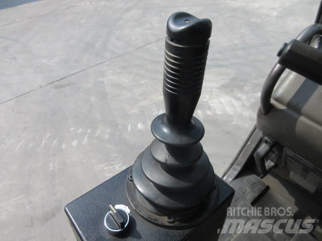 Manitou MRT 1850 Телескопические погрузчики