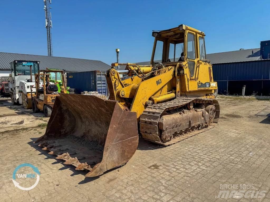 CAT 963 Гусеничные фронтальные погрузчики