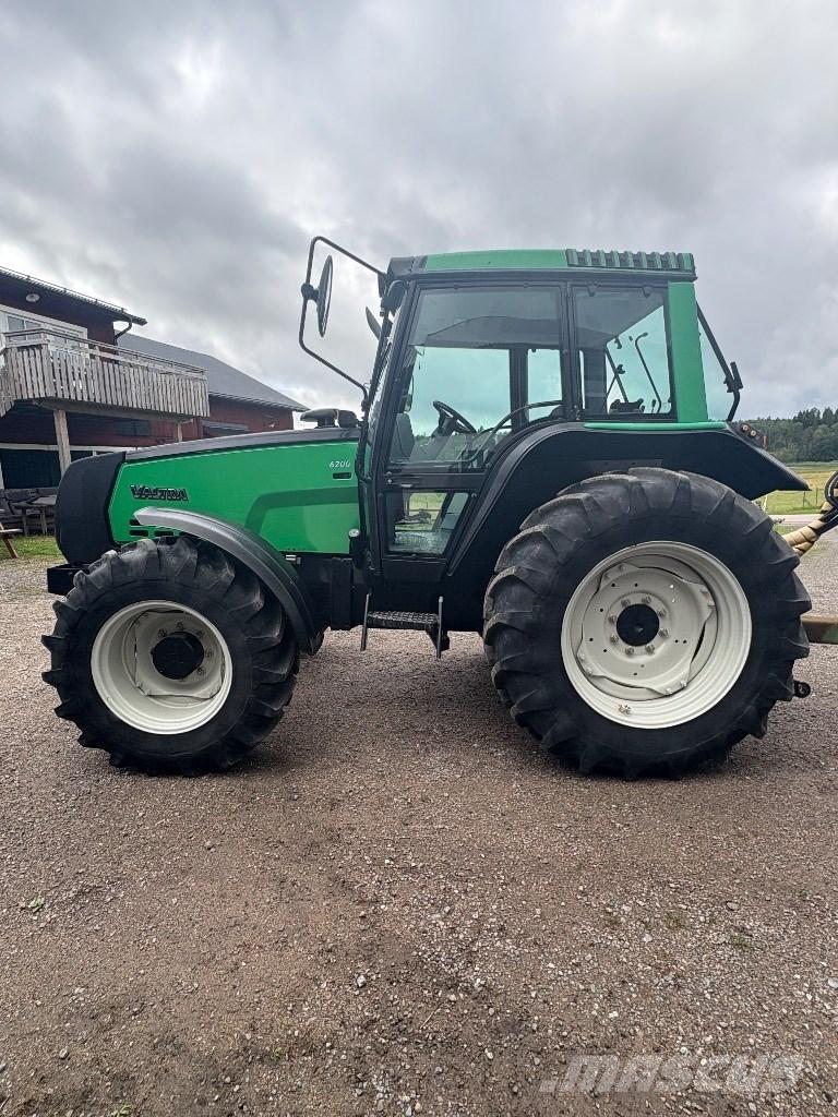 Valtra 6200-4 Трактора