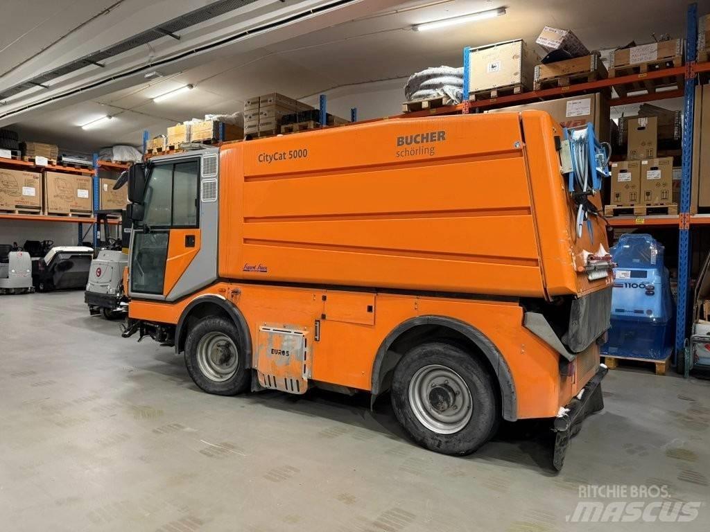Bucher CityCat 5000 Вакуумные уборочные машины
