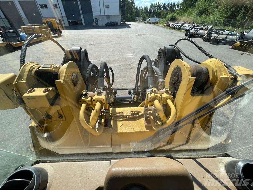 CAT 936F Фронтальные погрузчики