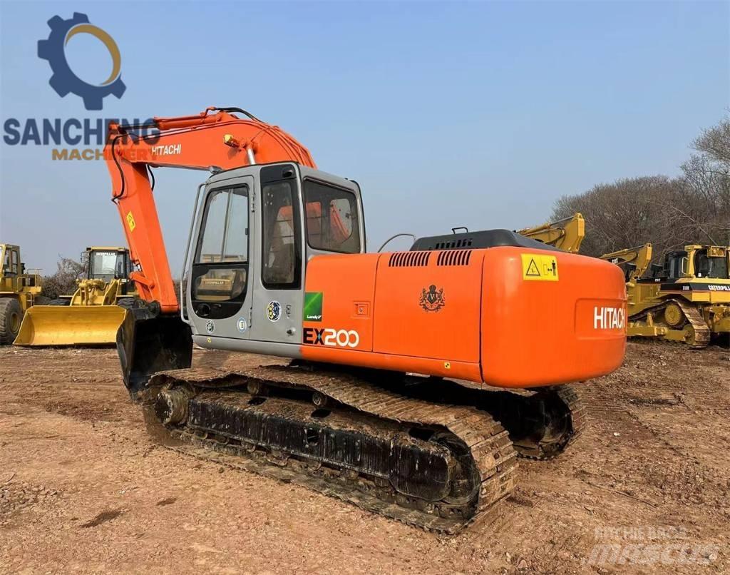 Hitachi EX 200 Гусеничные экскаваторы