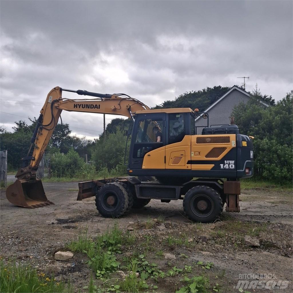 Hyundai HW 140 A Колёсные экскаваторы