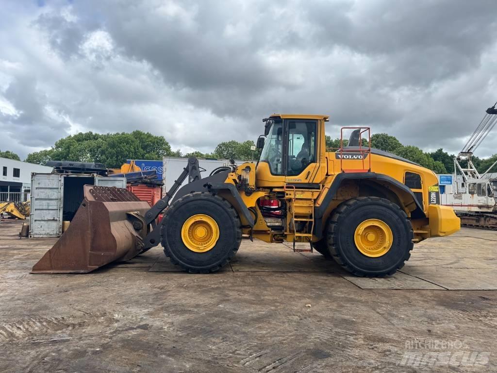 Volvo L 220 H Фронтальные погрузчики