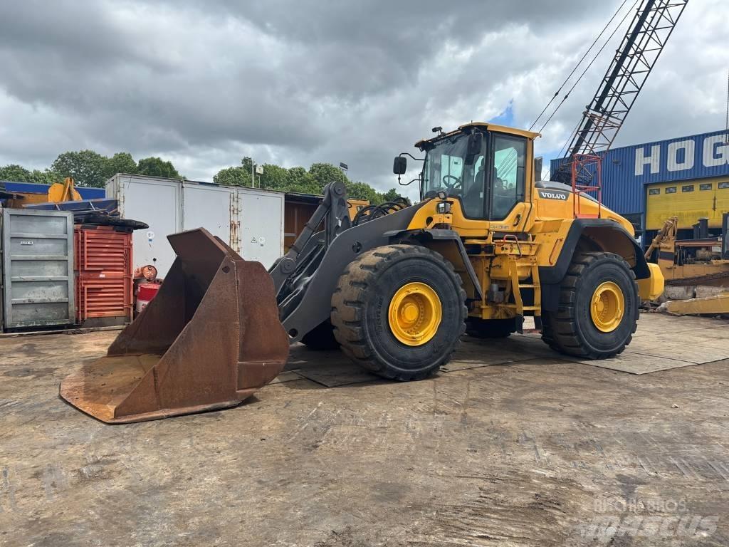 Volvo L 220 H Фронтальные погрузчики